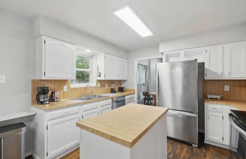 Best of Garland Pool Cinema Rm BBQ 3BD - Foto 16