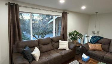 Cozy Kirkland Home in Prime Location - Foto 5