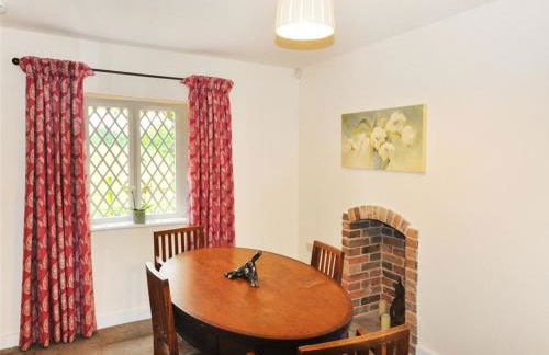 Warmwell Lodge - Photo 8