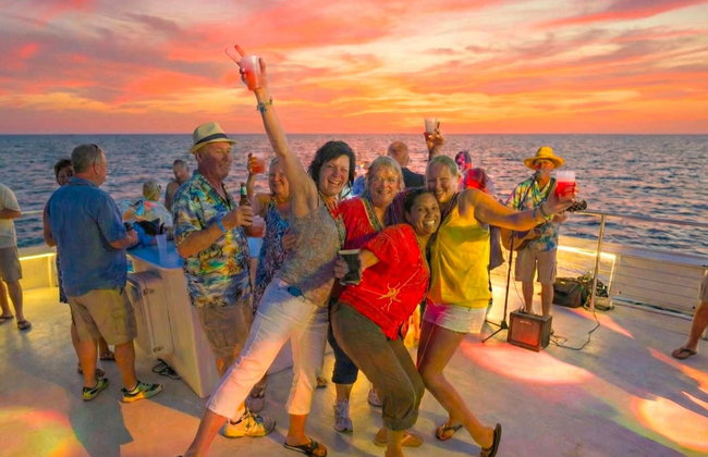 Balade en bateau au coucher du soleil avec apéritif - Foto 5