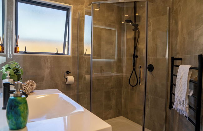 Spacious Eastern Beach Home by Zodiak Stays - Foto 21