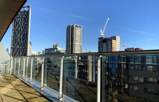 Stylish 2 Bedroom Apartment - Foto 14