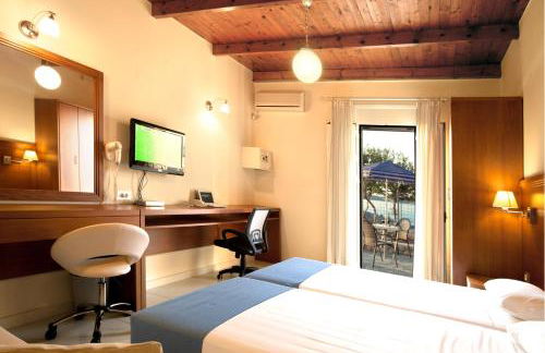 Giorgi's Blue Apartments - Photo 31