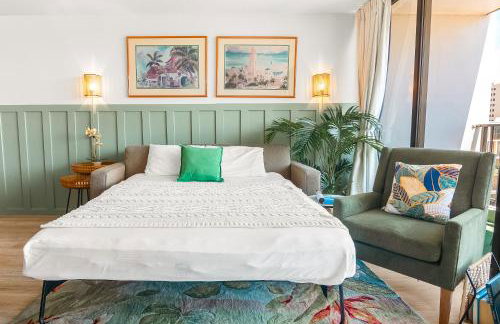 Mountain View Condo with King or Queen Bed and Parking - Photo 28