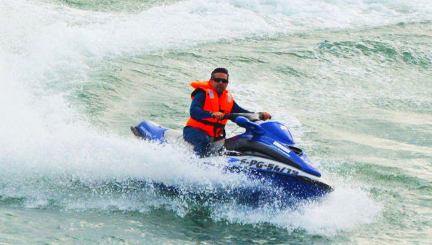 Excursión en moto de agua