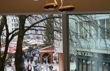 GoldenKey-Suites - Luxury Suite 'Rathausplatz' - Overlooking the Main Square - Air Conditioning & Elevator - Foto 36