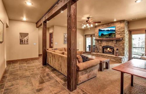 Luxurious Chalet! Hot-tub, Bonfire & Ideal Location for Skiing & Town - Foto 19
