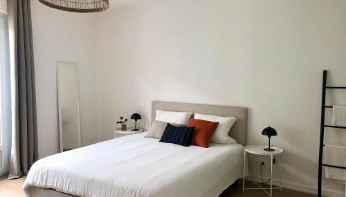 Appartement Coeur de Ville Cathédrale - Ascenseur - - Foto 3