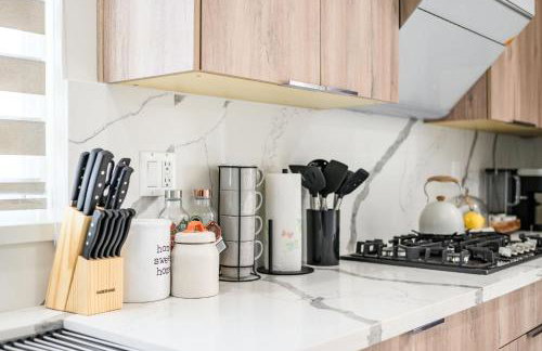 Modern New 3B Home Fully Stocked & Cozy & Sunlight - Foto 40