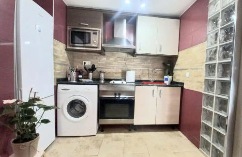 El estudio de las mariposas,sofa cama , cocina y baño - Photo 8