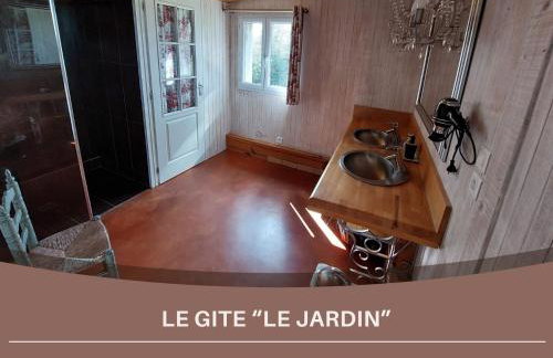 La Belle Epoque Sansac de Marmiesse - 4 Gites de 2 à 6 personnes - Petit Dej - 15 minutes d'Aurillac - Cantal - Foto 36