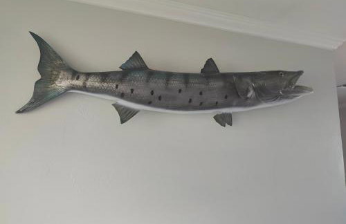 Riverside Retreat: Deck Bar, FirePit, Boat Parking - Foto 19