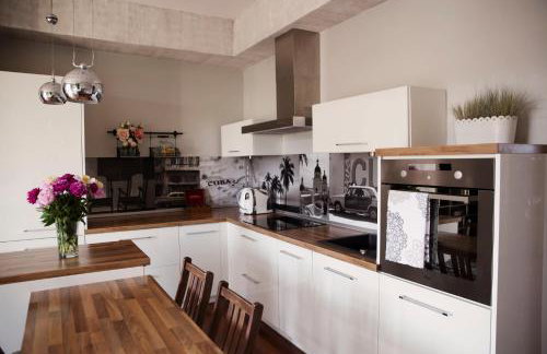 75m2 Apartament Kopernik z widokiem na Jasną Górę - Photo 12