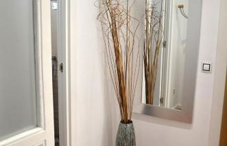 Claris Apartments - Photo 32