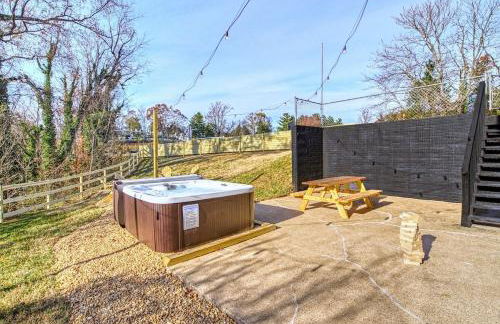 The Black Log Cabin - Hot Tub & Game Room - Foto 51