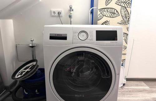 Goltan Apartment - 9 Personen, 3 Bäder, Parkplatz, WIFI - Foto 16