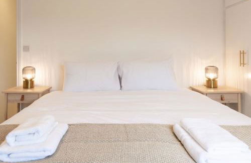 Bright & Airy 2BD - 10 mins walk to Chelt Centre! - Photo 18