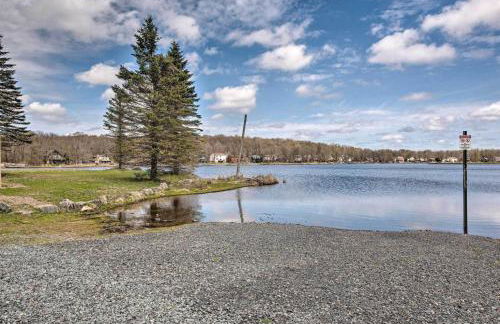 Experience Four Seasons in the Poconos - hot tub, lakeview - Foto 77