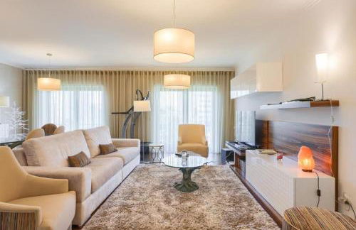 Glicinias Guest House, Free garage - Aveiro - Foto 1