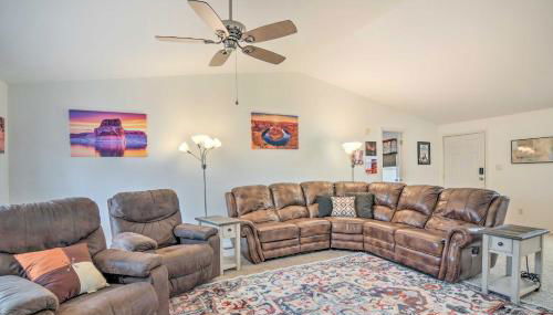 13 Mi to Lake Powell Mtn-View Home with Deck and BBQ - Foto 2