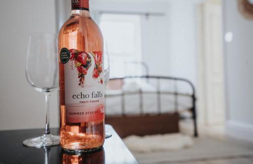 Central L1 Stay, Close to all Attractions, Parking Nearby - Foto 62