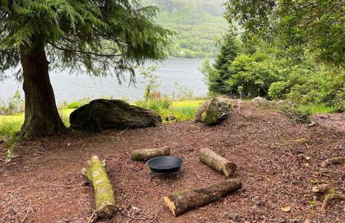 WATERSIDE 3 BED COTTAGE, HOT TUB, SAUNA, PVT BEACH - Foto 29