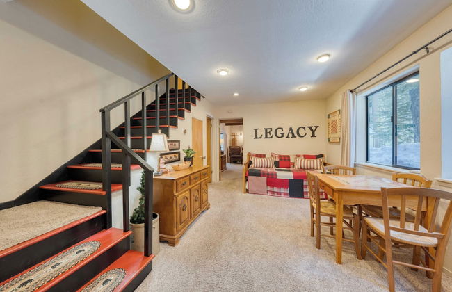 Mountain Cabin w/ Fireplace, Balcony & Easy Ski Access Bear Americana - Foto 17