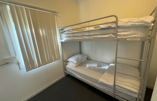 Ryan St Apartments - Photo 8