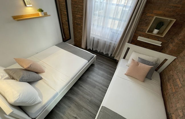 Hotel and the City-Midtown - Photo 27