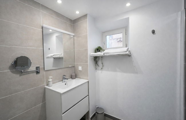 Sous les platanes - Foto 1