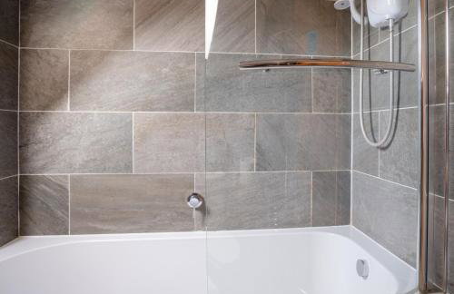 Pheasant Cottage Stunning peaceful home parking - Pass the Keys - Photo 14