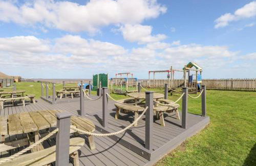 Corton Retreats At Waterside Park - Photo 42