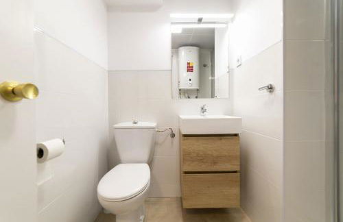 Regency VII - Ferga Suites - Photo 16