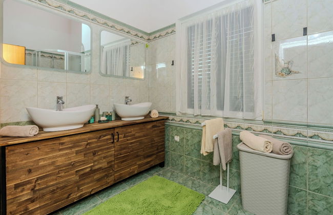 Holiday home Lucic - Photo 24