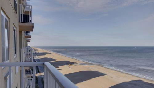 Coastal Beach Condo-Amazing View & Indoor Pool 13th Floor - Foto 2