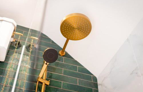 Gorgeous 3 Bedroom, 225 year old cottage - Foto 57