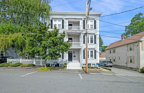 Salem 3 Bedroom with Gameroom, Balcony, Parking, and more - Foto 34