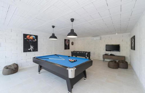 Awesome Home In Crklada With Wifi - Photo 7