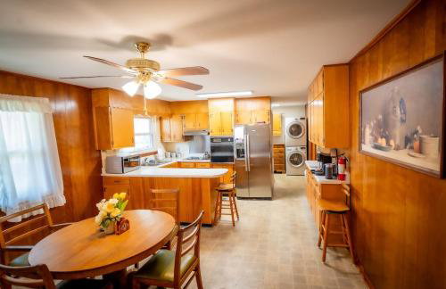 Amazing House Hot Tub Mins To Major Hospitals - Foto 36