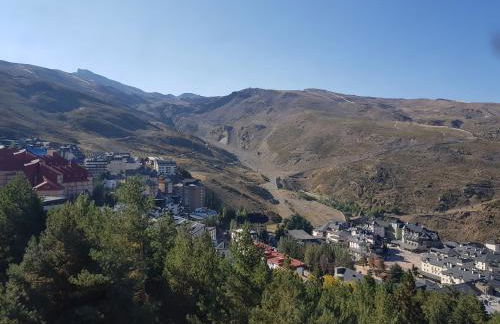 TODOSIERRANEVADA - Dúplex 4 Dormitorios - VISTAS ESPECTACULARES A LA MONTANA - Foto 14