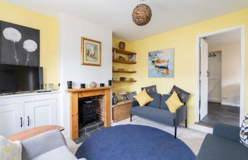 Quaint 3 bed Cottage in central Dorking with parking - Foto 16