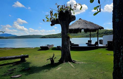 Conforto à beira da lagoa - Foto 32