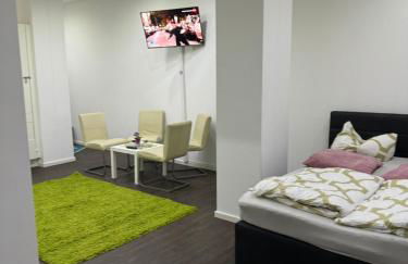 Luxuriöse Wohnung mit eigenem Garten - Foto 9