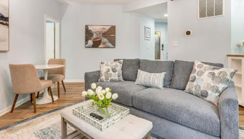 Walk to Slopes Wintergreen Resort Condo with Pool - Foto 3