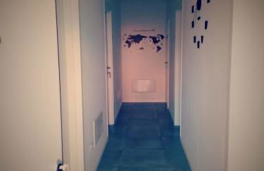 The judas trees - Foto 2