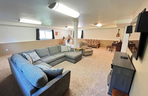 Cozy Palmer Retreat with Steam Sauna and Playground - Foto 38