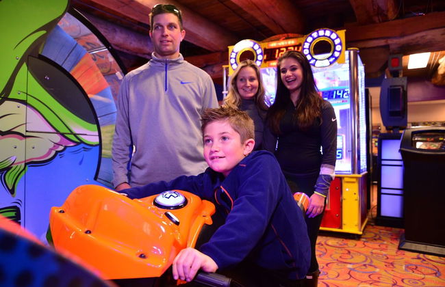 Seven Springs 2 BR Condo - Deck and Mountain Views by RedAwning - Foto 15