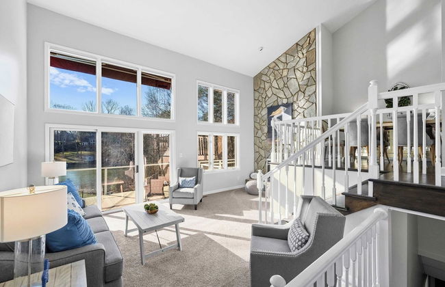 Sun Up, Sun Down by Avantstay Pool w/ Waterfall - Foto 23