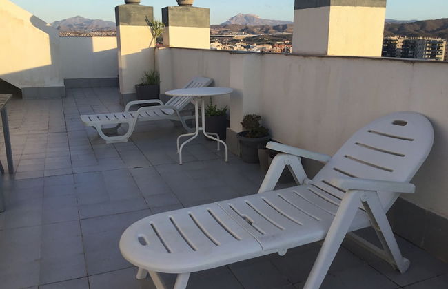 3bed Penthouse Apt With Private Terrace & Balcony - Foto 18