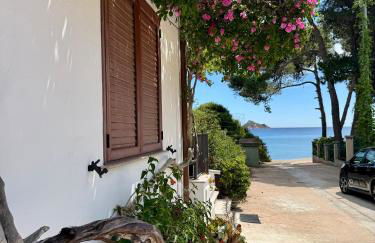 So close to the sea - Foto 2